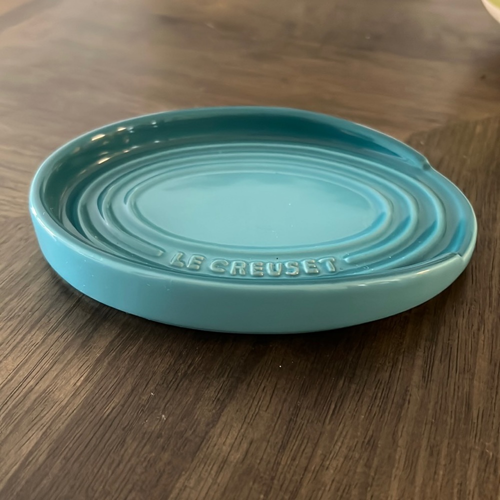 Le Creuset spoon rest